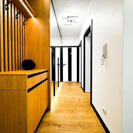 Appartement Modern 4bd, Balcony, Family Wrocław