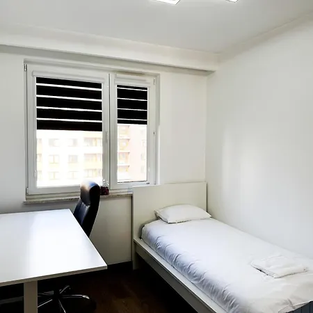 Modern 4bd, Balcony, Family Appartement *