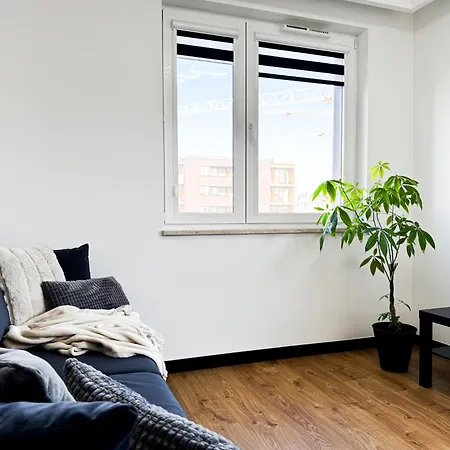 Modern 4bd, Balcony, Family Appartement *